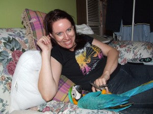 Macaw with Psittacosis
